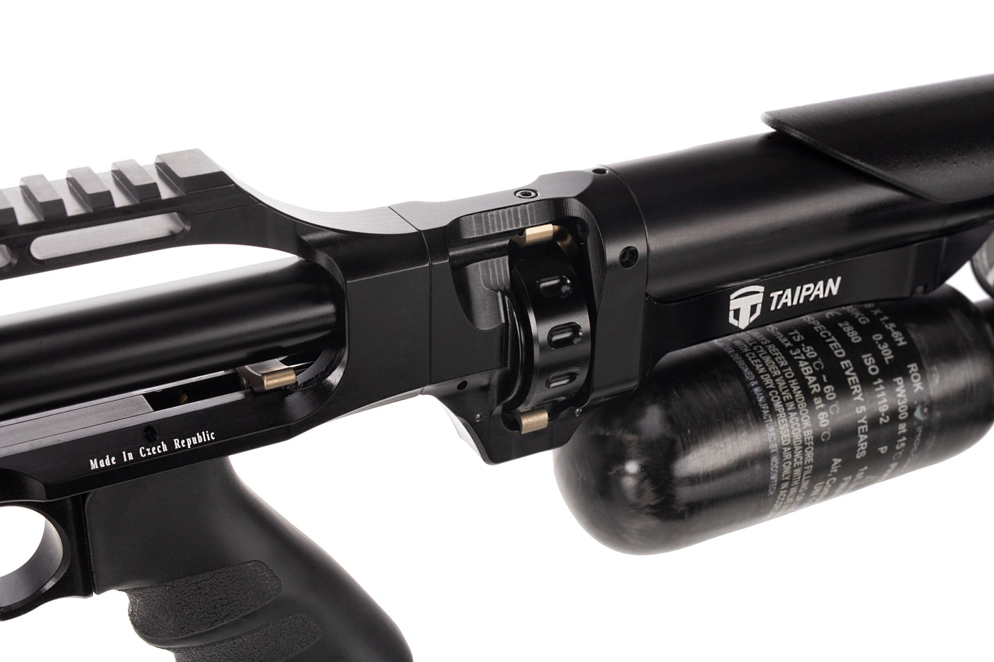 Taipan Slash Tactical