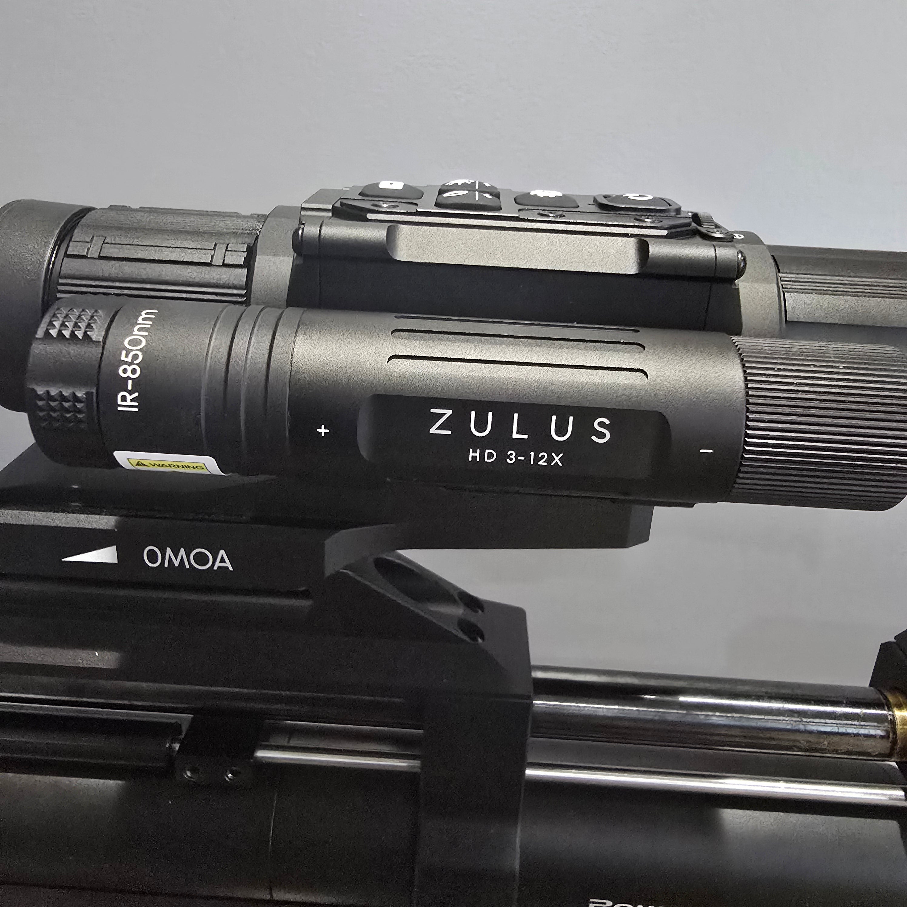 DNT Zulus HD 3-12x IR scope with various controls on a gray background