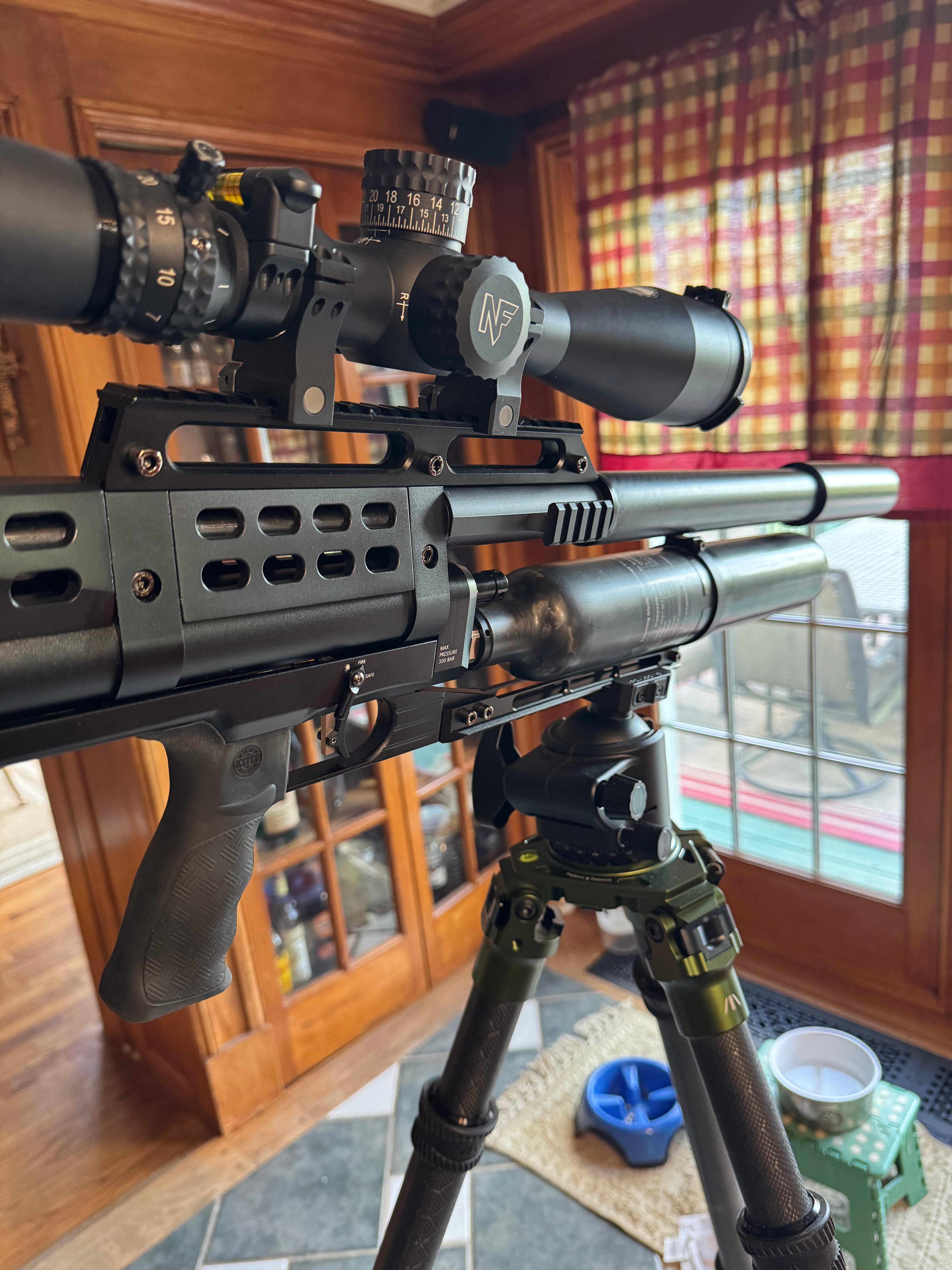 Western Rattler .30cal Full Auto w/ 700cc Bottle - Like New